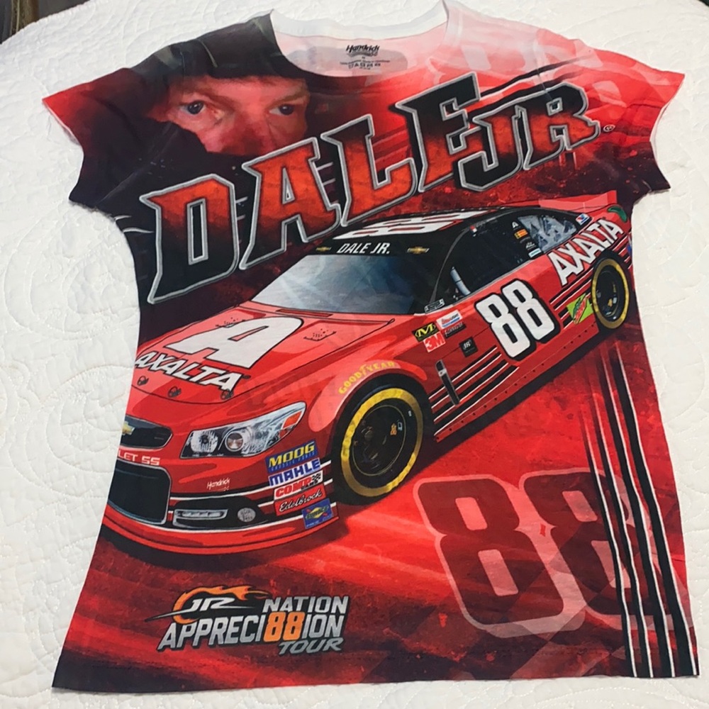 NASCAR women!!!! Where you at?